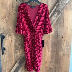 Lulu’s “Mesmerize on the Prize” dress S
Wore once so tags removed